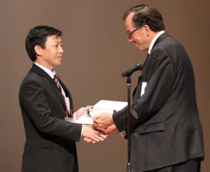 第72回日本癌学会学術総会（10月3日～5日開催、横浜市）授賞式より